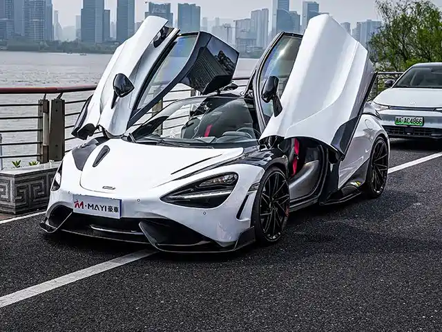 mclaren 720s