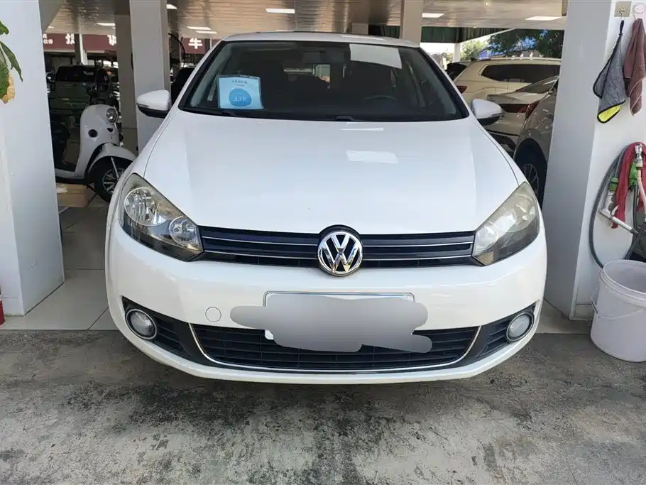 Volkswagen Golf 2012 1.6 Automatic Comfort Type фото 2