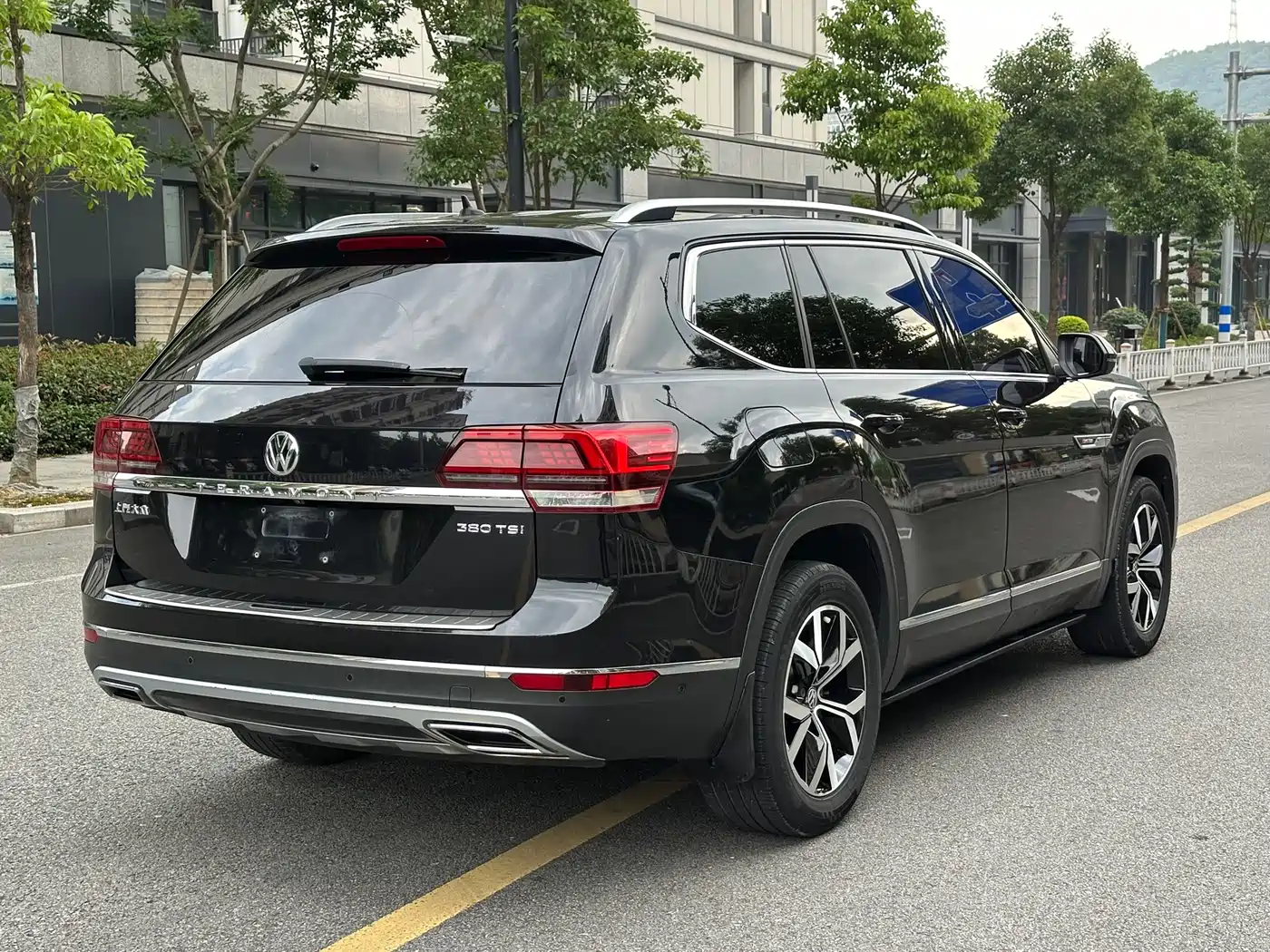 Volkswagen Teramont 2017 380TSI 4WD Luxury Edition фото 8