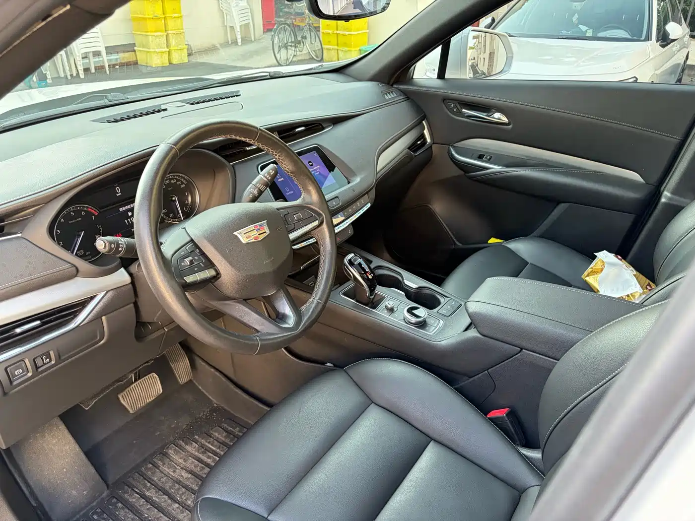 Фото 3 - Cadillac XT4