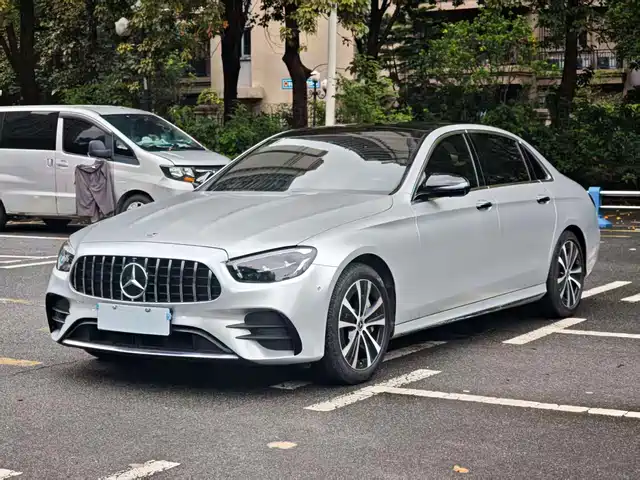 Mercedes-Benz E-Class New Energy 2022 Facelift II E 350 e L Plug-in Hybrid Sports Sedan