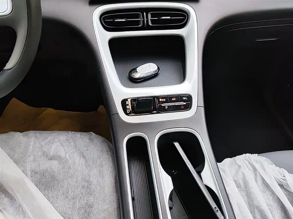 Geely Galaxy Starry Wish 2026 Edition 310km Youth Version фото 14