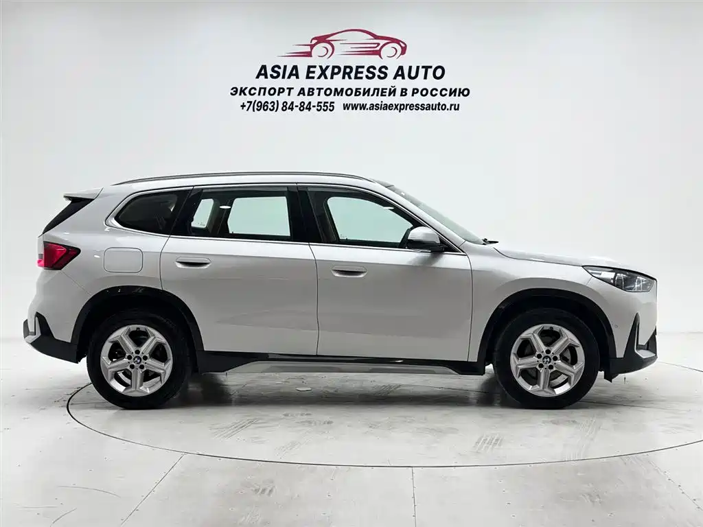 BMW X1 2023 sDrive20Li X Design Package фото 9