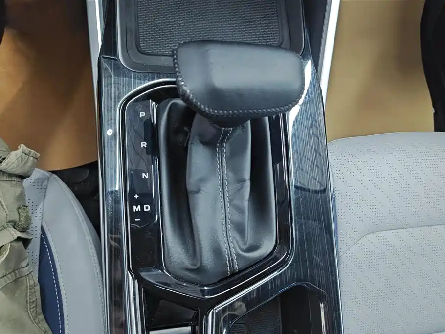 GEELY AUTOMOBILE EMGRAND