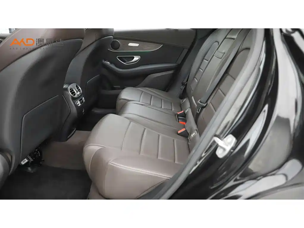 Mercedes-Benz GLC 2022 GLC 300 L 4MATIC Dynamic Collector's Edition фото 7