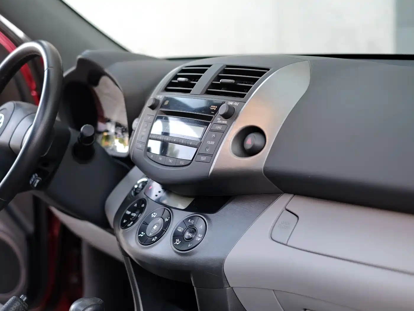 Toyota RAV4 Rongfang 2009 2.4L Automatic Luxury Edition фото 48