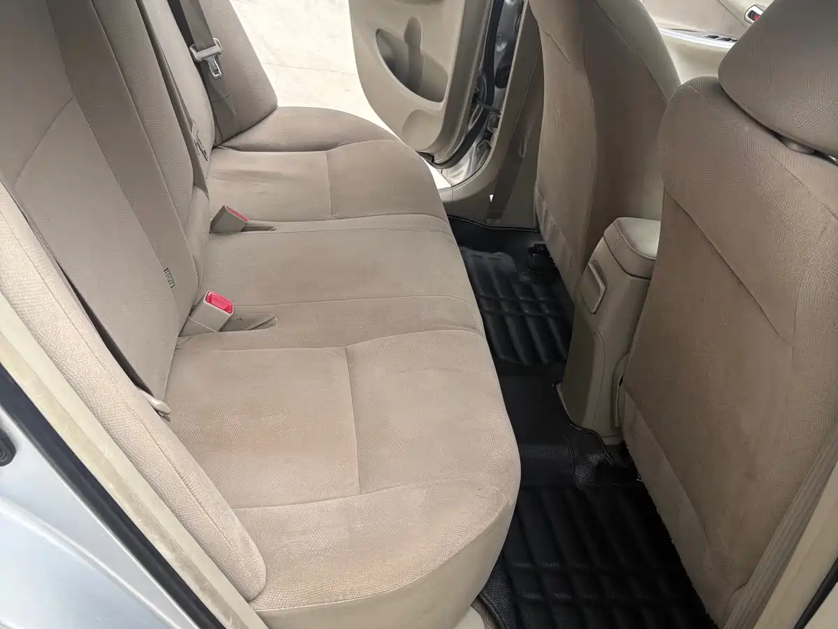 Toyota Corolla 2009 1.8L Automatic GLX-i Special Anniversary Edition фото 12