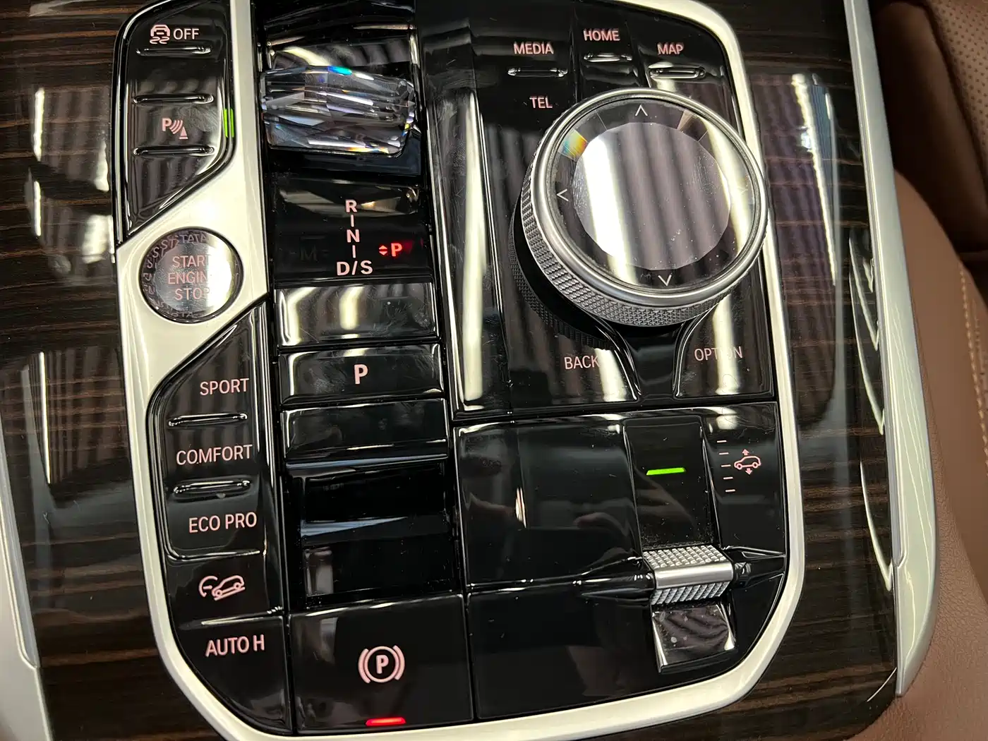 BMW X7 2023 xDrive40i Leading Luxury Package фото 13