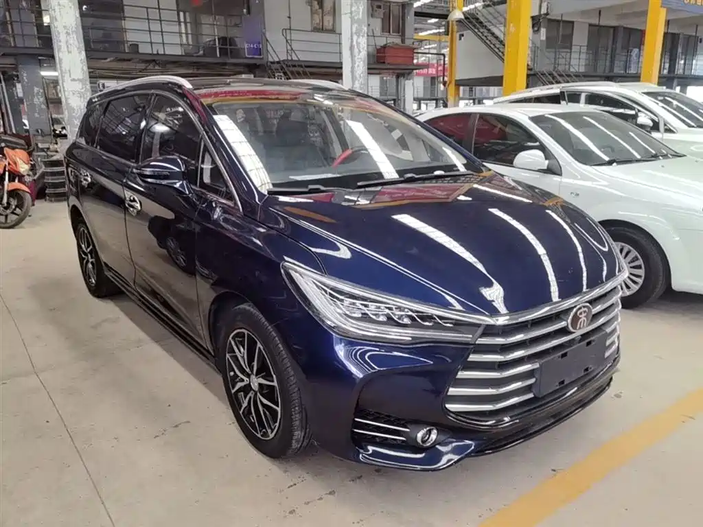 BYD Song MAX 2017 1.5T Auto Smart Elite 7-Seater фото 4