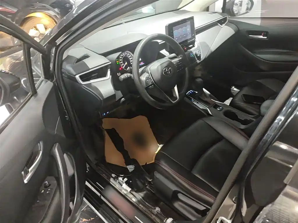 Toyota Corolla 2021 1.2T S-CVT Pioneer PLUS Edition фото 16