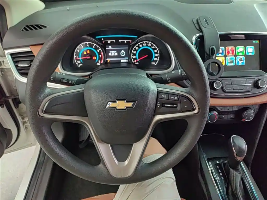 Chevrolet Cavalier 2016 Model 1.5L Automatic Delight Edition фото 11