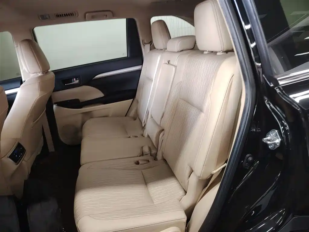 Toyota Highlander 2018 2.0T 2WD Elite 5-Seater China VI фото 14