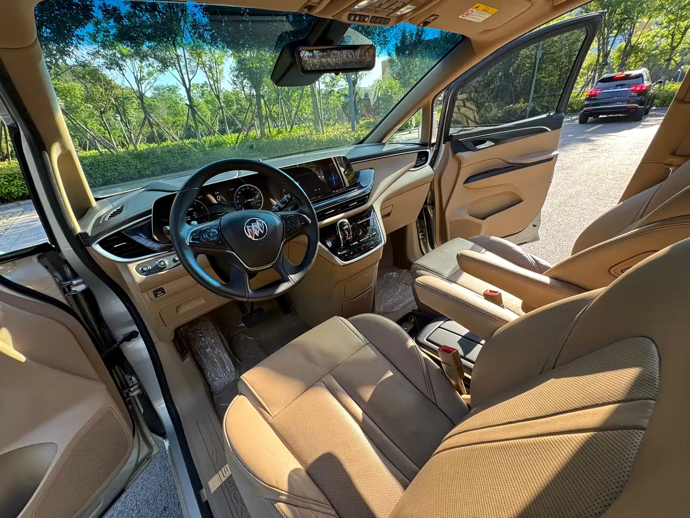 Buick GL8 2020 Model ES Landglory 653T Luxury фото 7