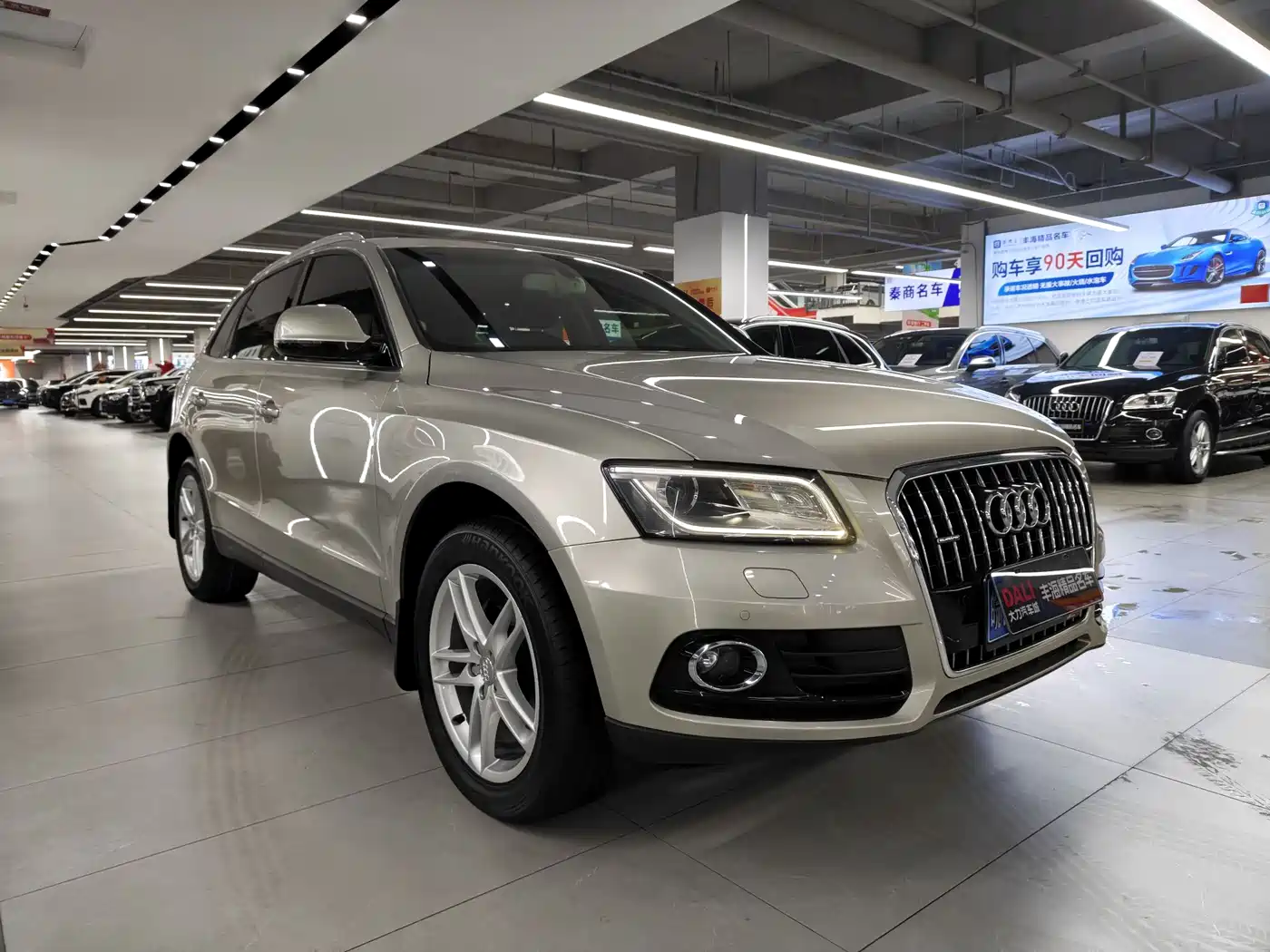 Audi Q5 2017 40 TFSI Technology фото 3