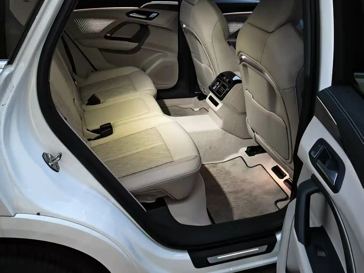 Audi Q5L 2026 2026 Luxury Sport 150kW