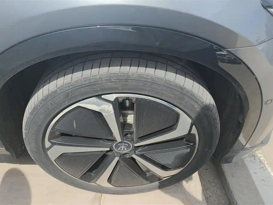 BYD Song L EV 2024 Model 662km Excellence фото 6