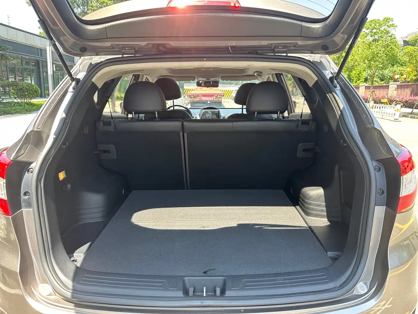 Hyundai Beijing Hyundai ix35 2015 2.0L Automatic 2WD Smart Type China IV фото 15