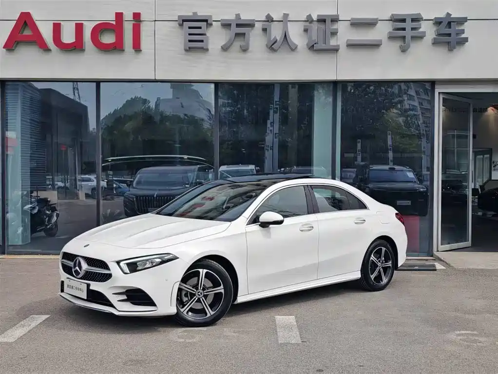 Mercedes-Benz A-Class 2022 A 200 L Sport Sedan Style