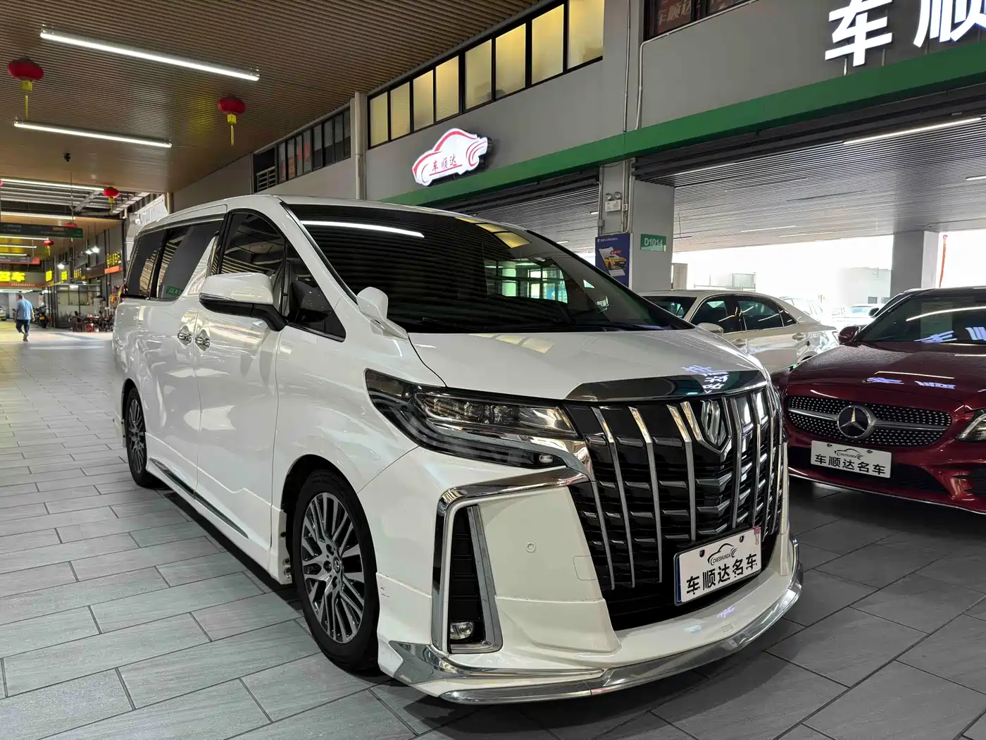 Toyota Alphard 2015 3.5L Premium Edition фото 3