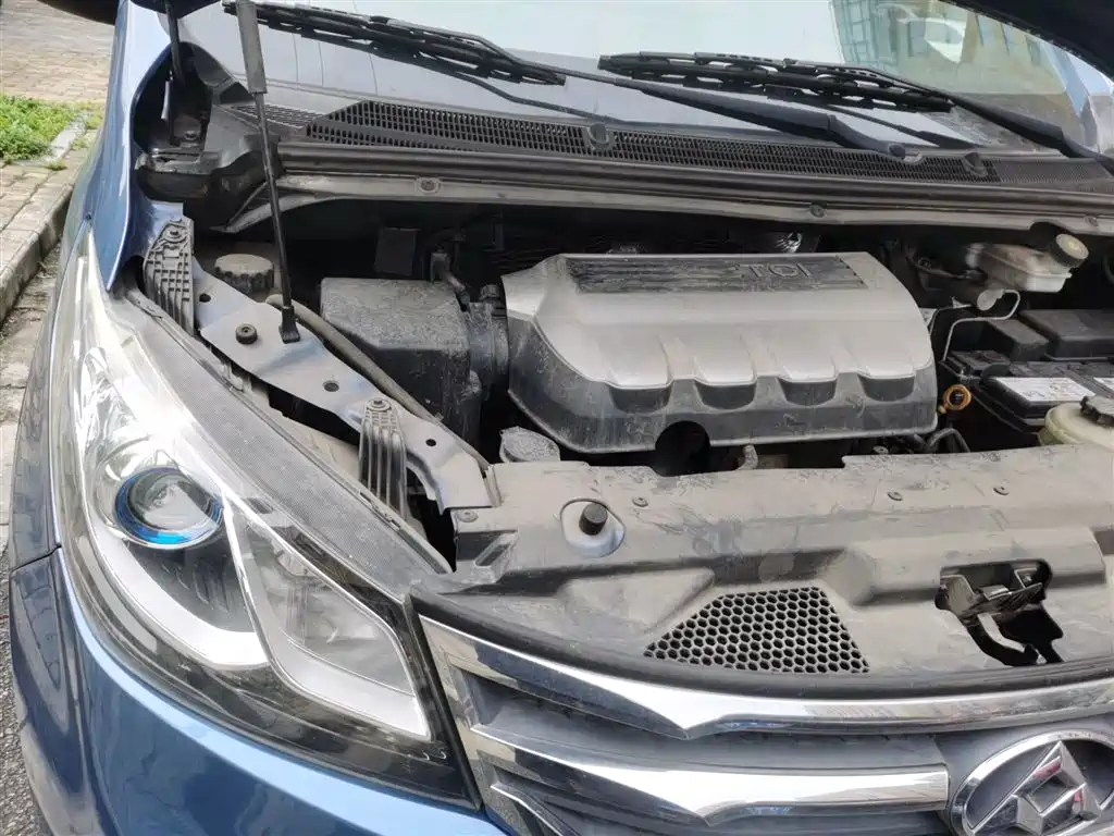 SAIC Maxus Maxus G10 2016 1.9T Manual Elite Edition Diesel China V фото 21