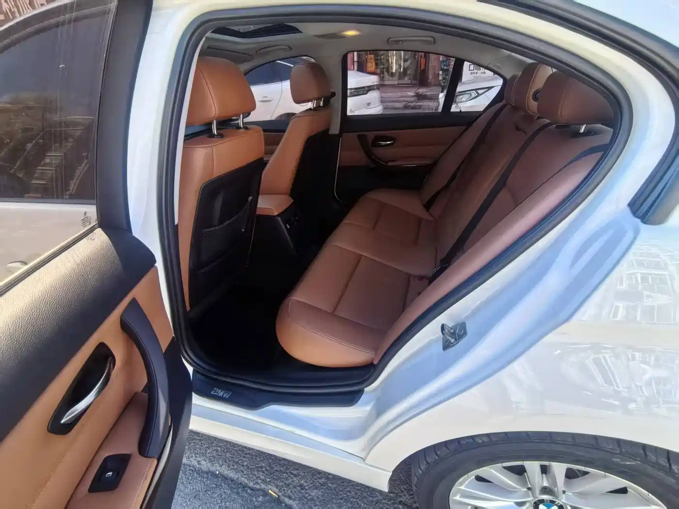 BMW 3 Series 2011 2011 320i Luxury