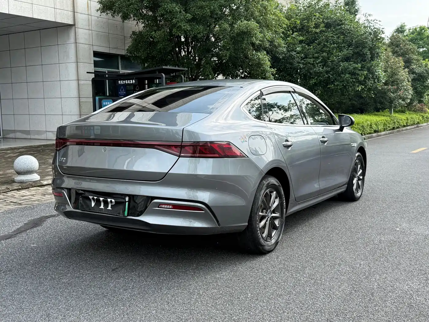 BYD Qin PLUS 2021 EV 420KM Travel Edition фото 4