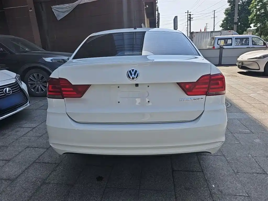 Volkswagen Santana 2018 1.5L Manual Trend Edition фото 6