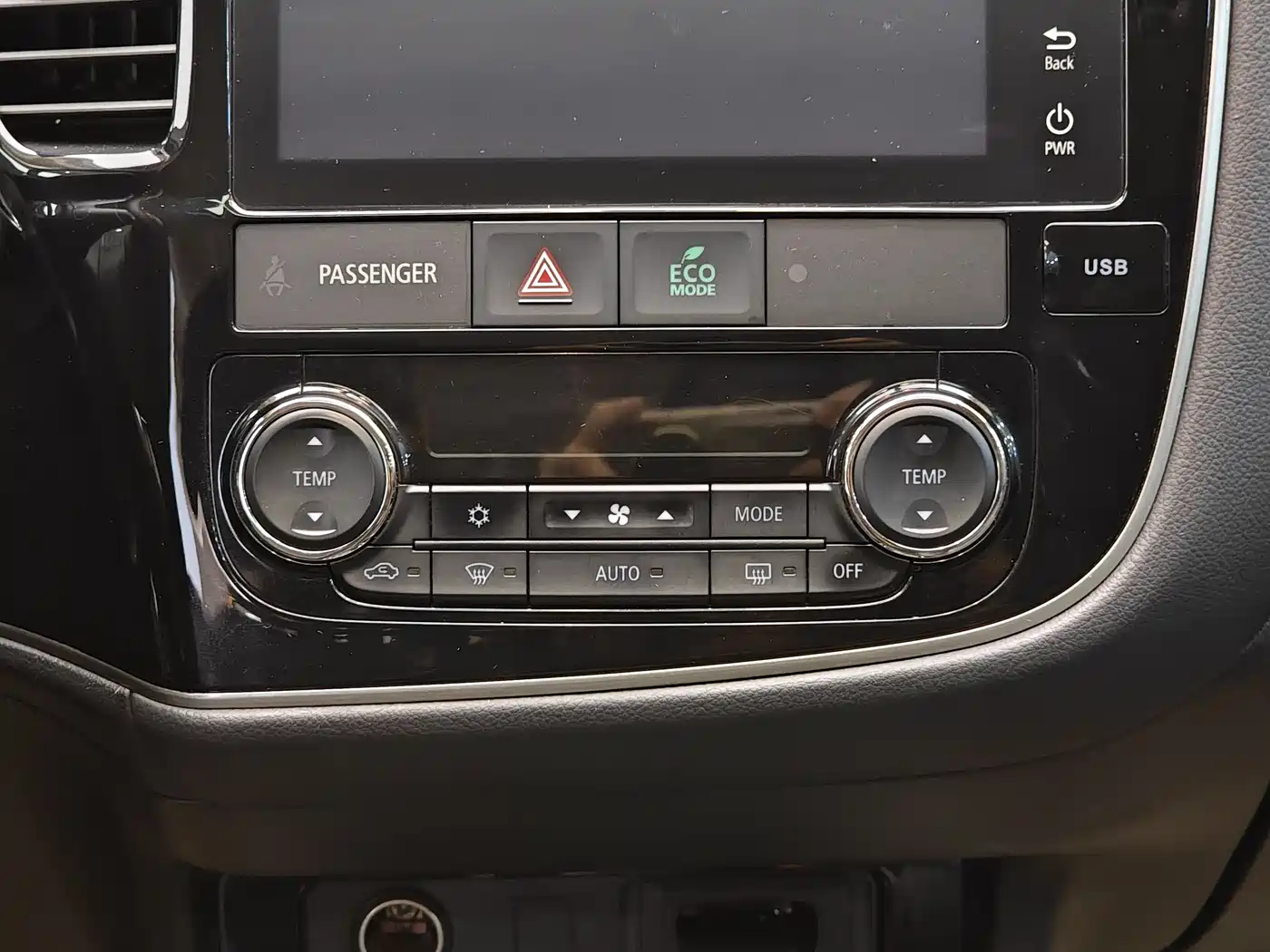 Mitsubishi Outlander 2019 2.0L 2WD Enjoy 5-Seater China VI фото 17