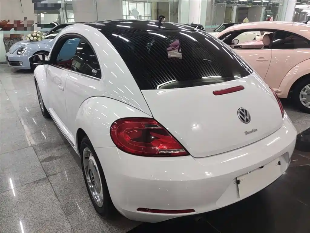Volkswagen Beetle 2015 180TSI фото 5