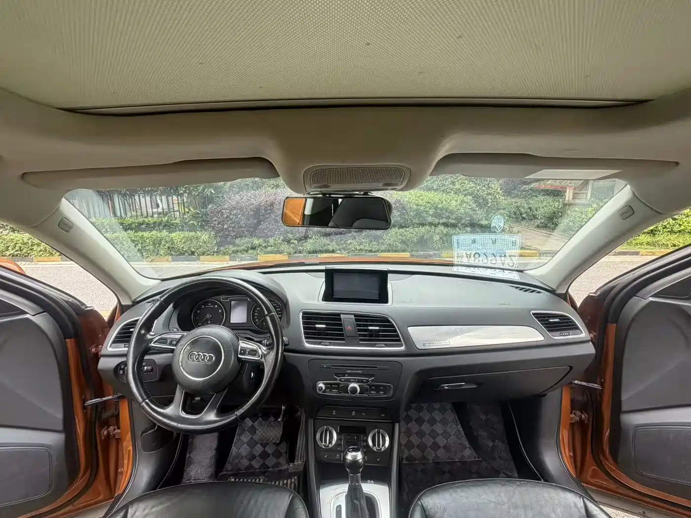 Audi Q3 2015 35 TFSI quattro Technology фото 13