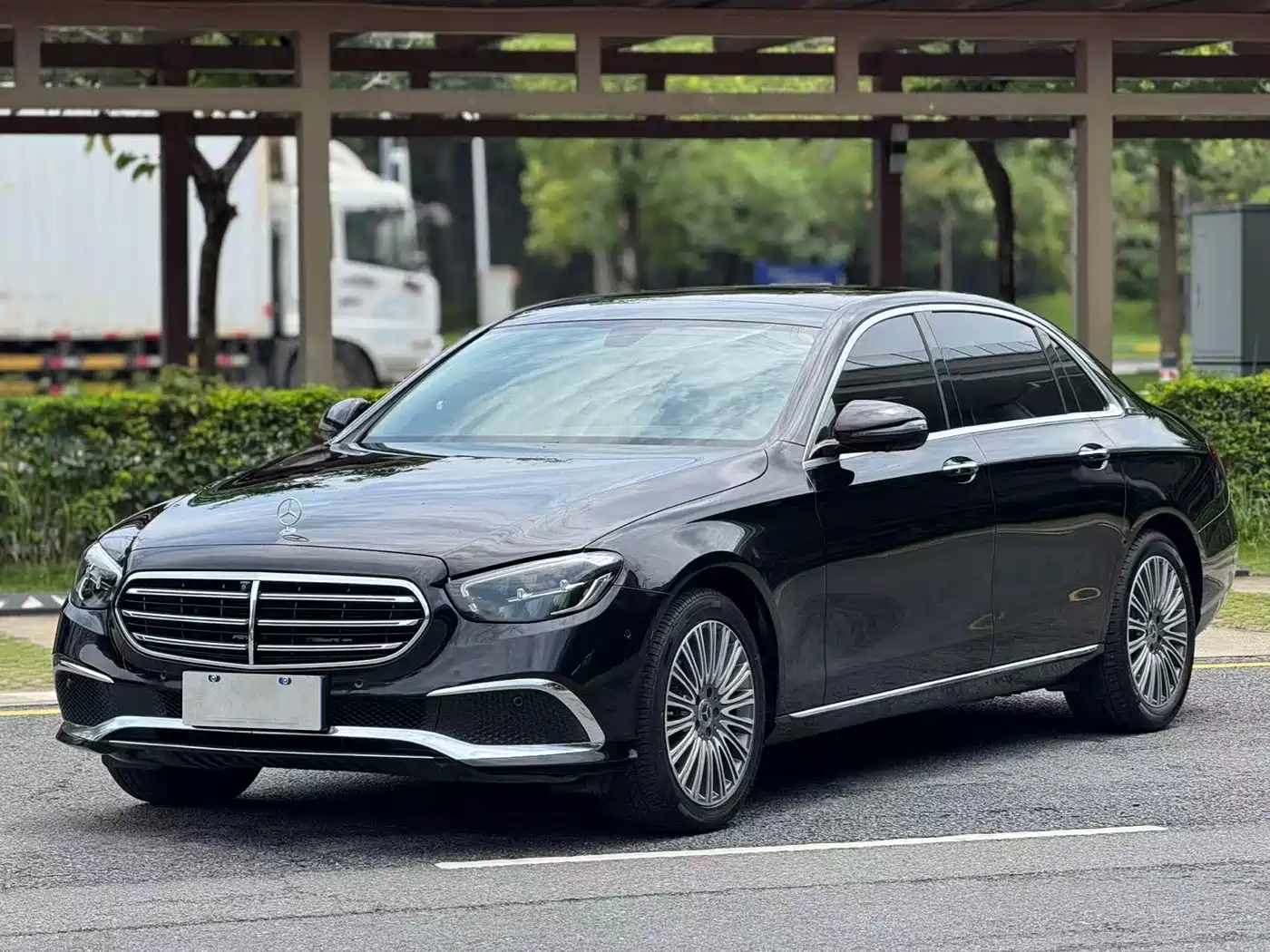 Mercedes-Benz E-Class 2023 E 300 L Luxury