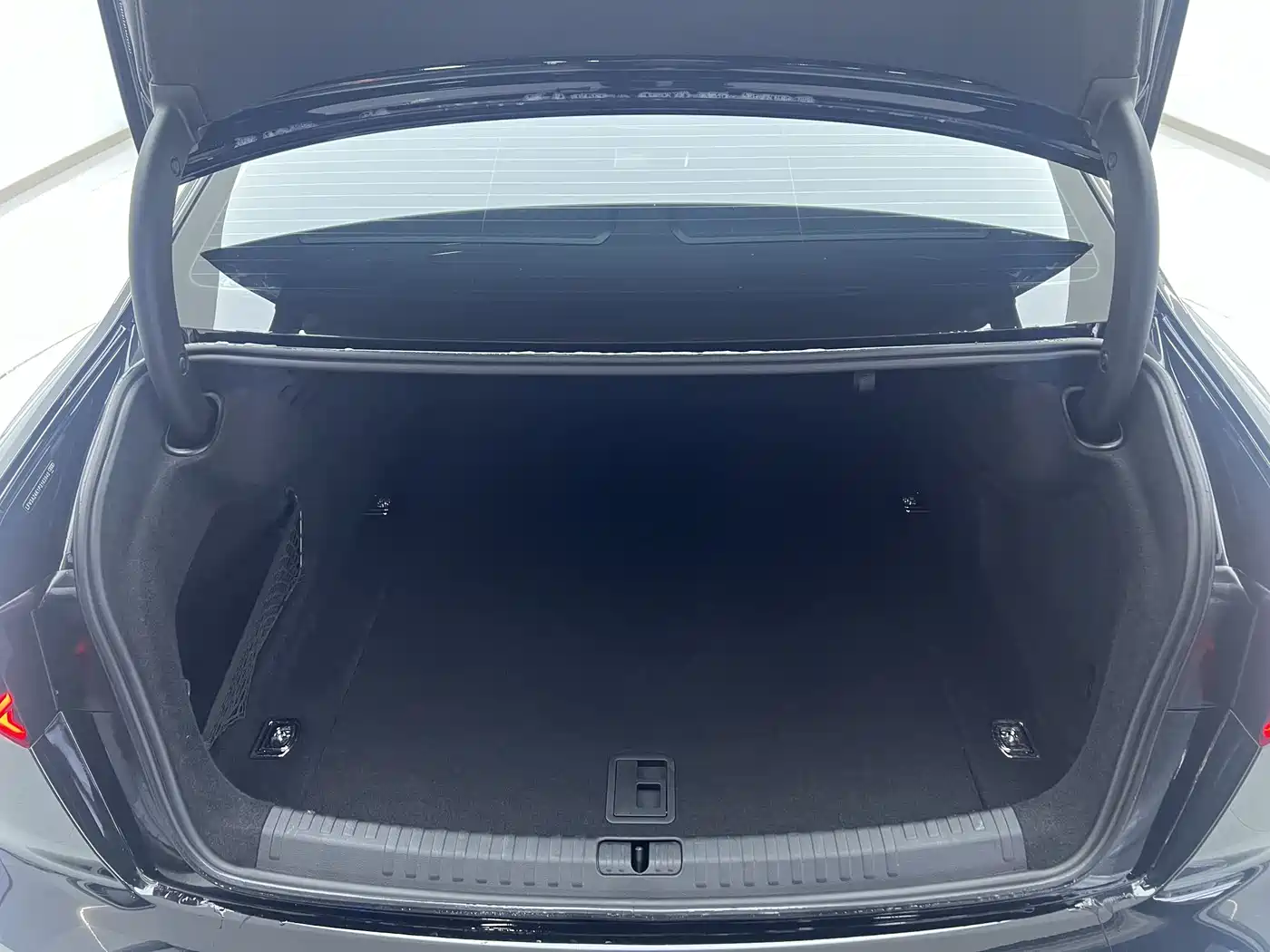 Audi A6L 2024 45 TFSI quattro Premium Dynamic фото 27