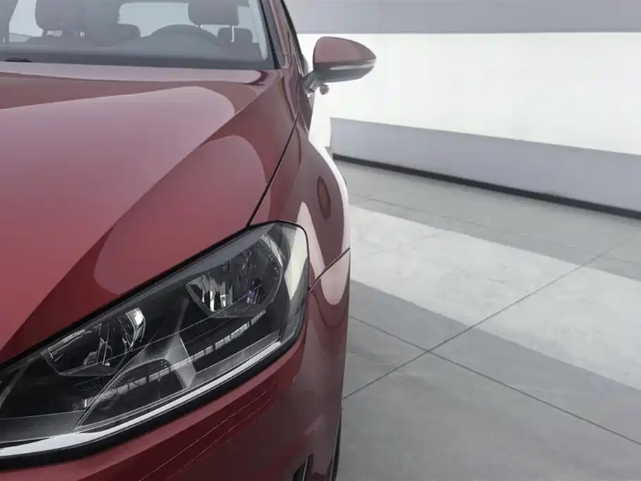 Volkswagen Golf 2015 1.6L Automatic Fashion фото 5