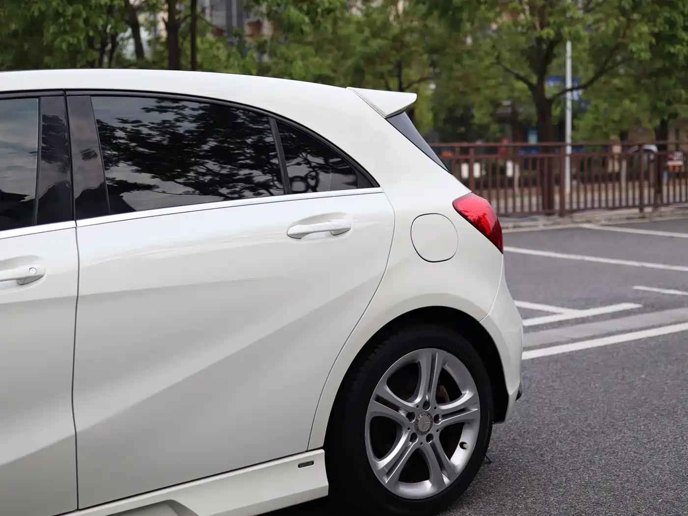 Mercedes-Benz A-Class (Import) 2015 A 180 фото 7
