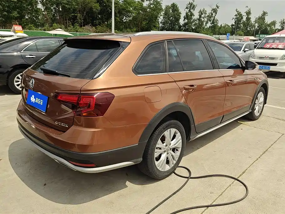 Volkswagen C-TREK 2017 1.6L Automatic Comfort фото 3