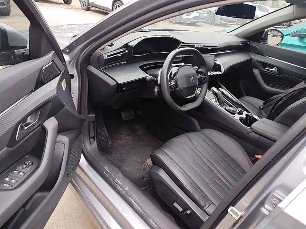 Peugeot 508 2022 508L 400THP PureTech Driving Control Edition фото 16