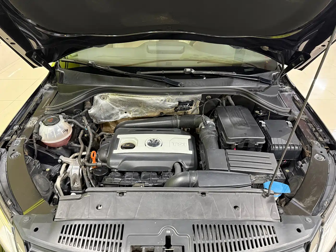 Volkswagen Tiguan 2012 2.0TSI Automatic 4WD Flagship Edition фото 20