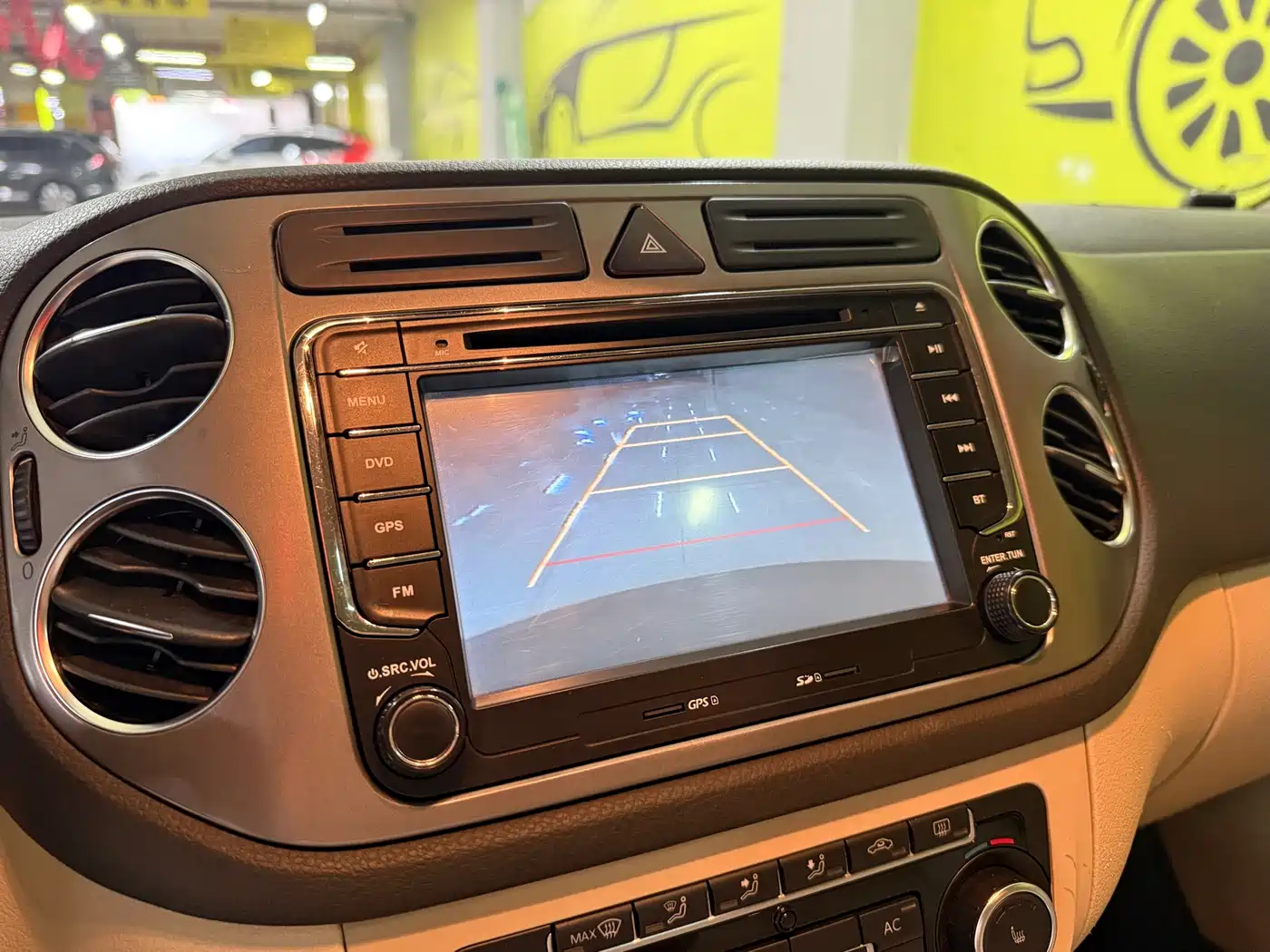 Volkswagen Tiguan 2012 2.0TSI Automatic 4WD Flagship Edition фото 21