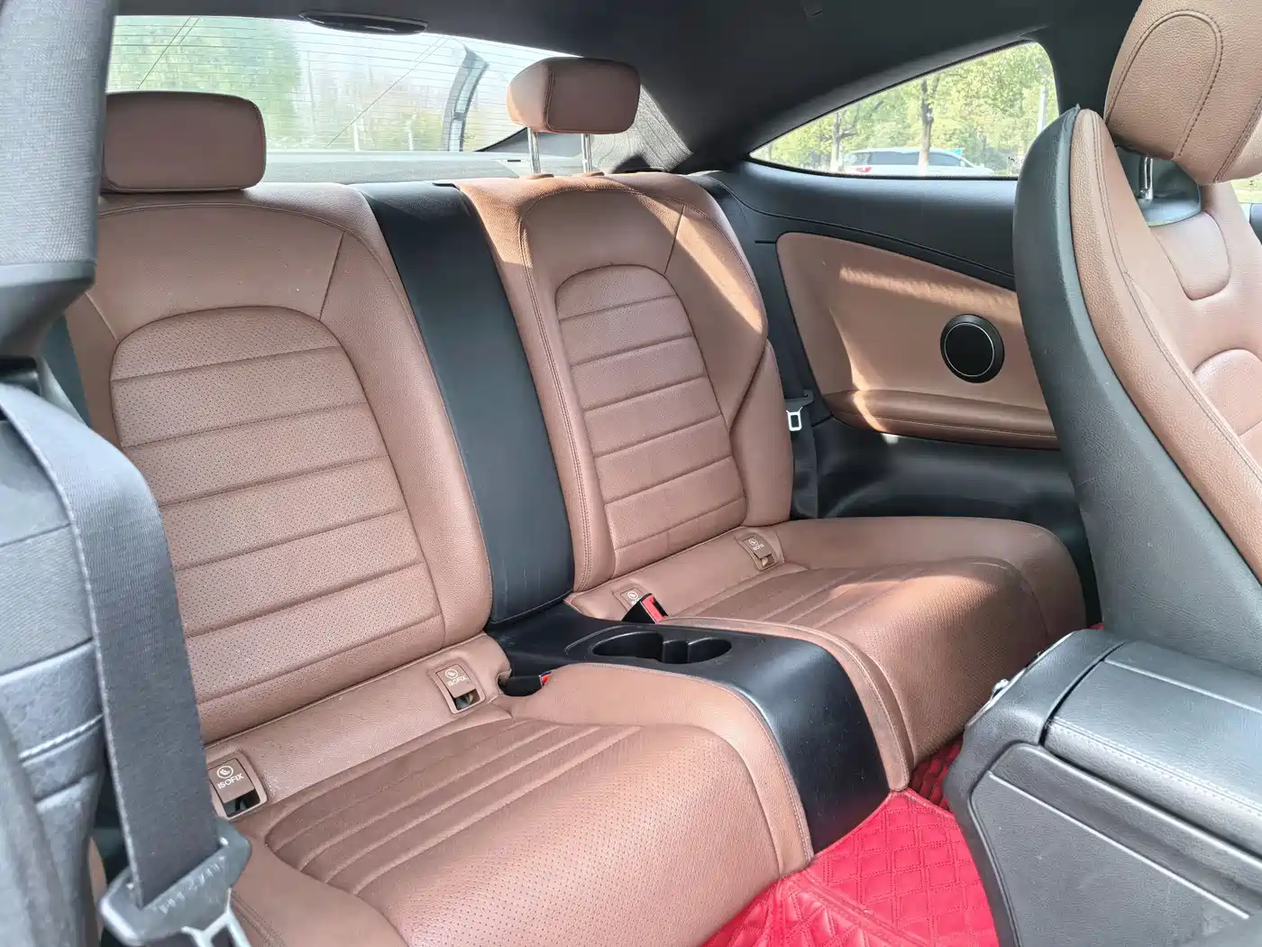 Mercedes-Benz C-Class (Import) 2017 C 200 4MATIC Coupe фото 3
