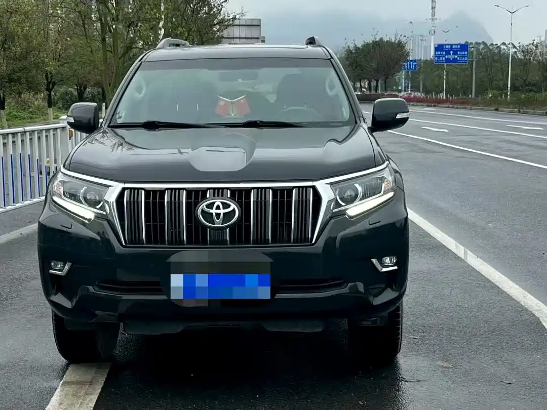 Toyota Prado 2019 3.5L Automatic TX-L Zunxiang Edition with Rear-mounted Spare Tire фото 2