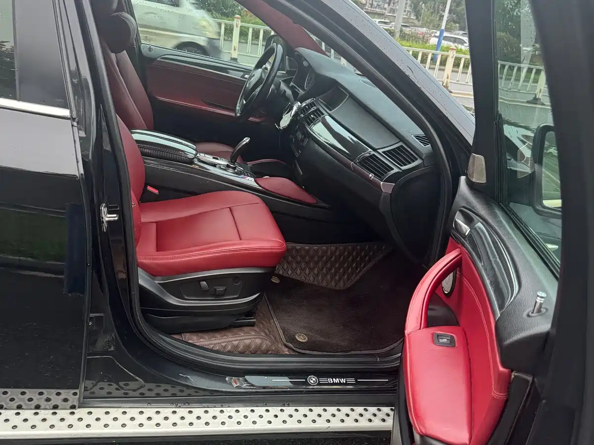 Фото 11 - BMW X6