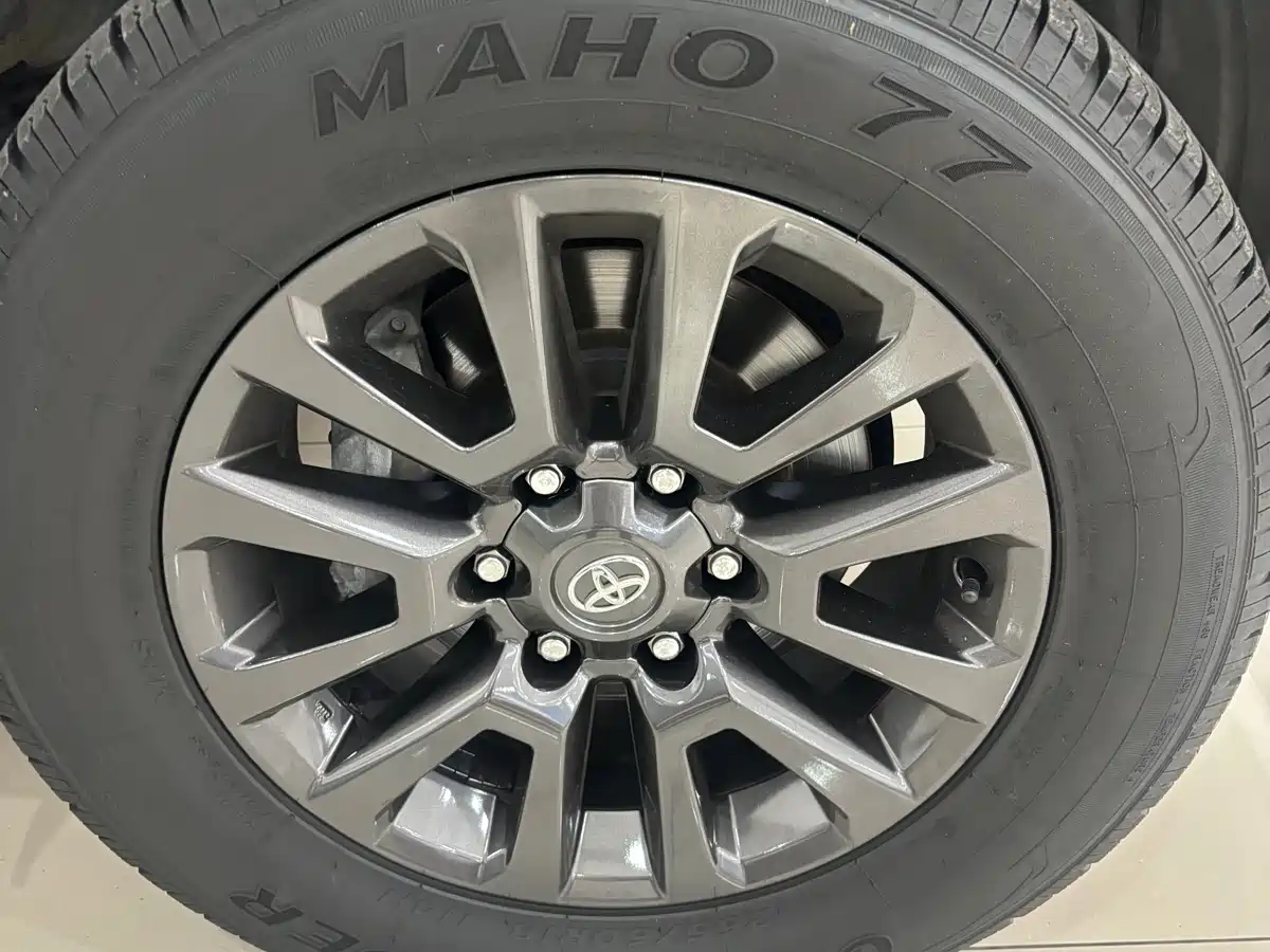 Toyota Prado 2018 3.5L Auto SX фото 22