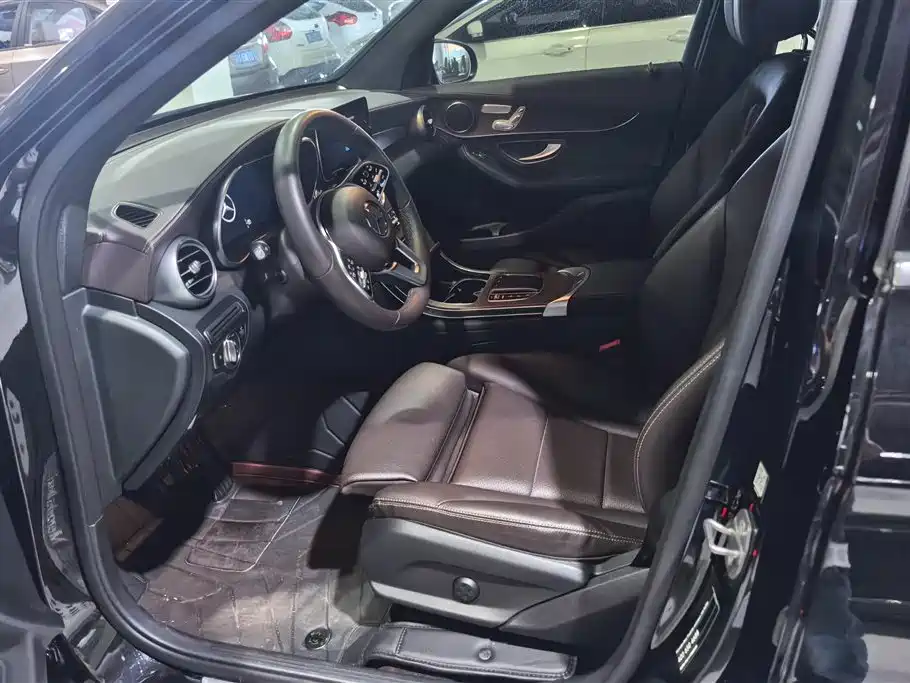 Mercedes-Benz GLC 2022 Facelift II GLC 260 L 4MATIC Sport Model фото 9