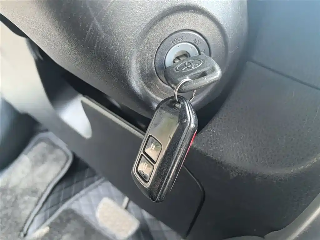 Toyota Vios 2014 1.5L Automatic Wisdom Edition фото 9