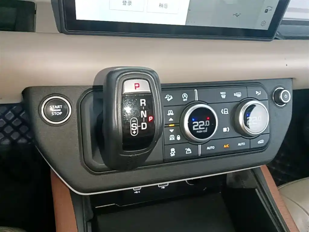 Land Rover Defender 2020 Model 110 P400 HSE фото 14