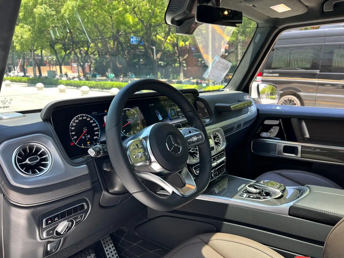 Mercedes-Benz G-Class 2022 G 500 фото 9