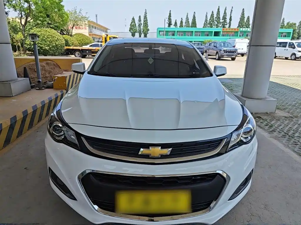 Chevrolet Malibu 2018 530T Automatic Luxury Edition фото 3