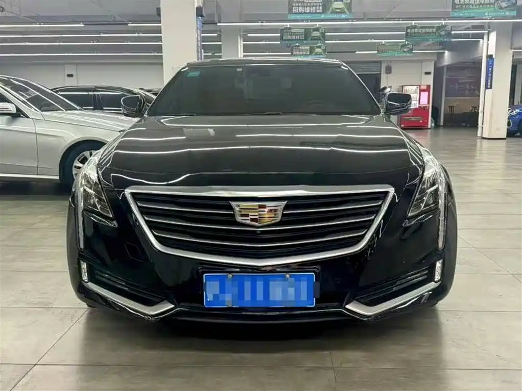 Cadillac CT6 2016 28T Leading фото 2