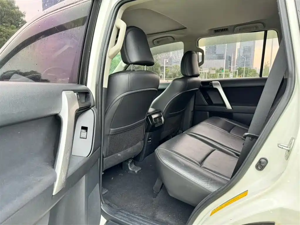 Toyota Prado 2016 2.7L Auto Standard Edition фото 8