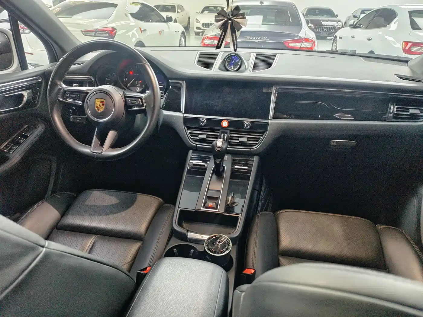 Porsche Macan 2022 Macan 2.0T фото 6